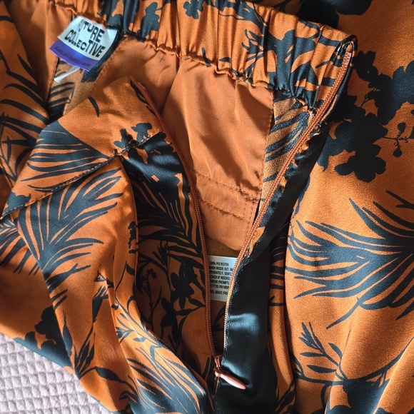 Future Collective Kahlana Barfield Brown Floral Black & Orange Women's Shorts - Picture 11 of 13